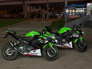 2022 Kawasaki Ninja 400, зелёный, 580000 рублей, вид 3