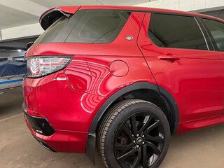 2017 Land Rover Discovery Sport I, красный, 2500000 рублей, вид 3