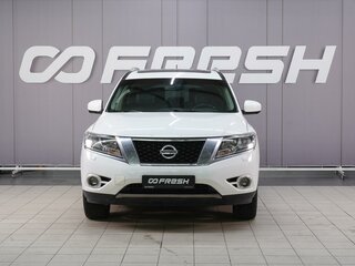 2016 Nissan Pathfinder IV, белый, 1699000 рублей, вид 3