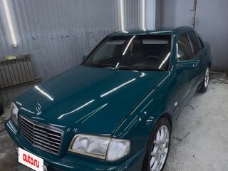 1998 Mercedes-Benz C-Класс 180 I (W202) Рестайлинг, зелёный, 600000 рублей, вид 1