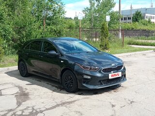 2018 Kia Ceed III, чёрный, 1550000 рублей, вид 1