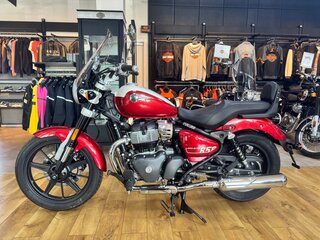 2026 Royal Enfield Super Meteor, пурпурный, 792000 рублей, вид 5