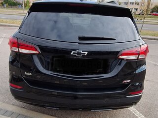 2023 Chevrolet Equinox III Рестайлинг, чёрный, 2000000 рублей, вид 4