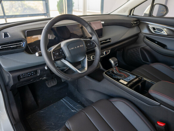 2025 BAIC U5 Plus, белый, 2900000 рублей - вид 12