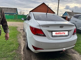 2016 Hyundai Solaris I Рестайлинг, белый, 1100000 рублей, вид 3