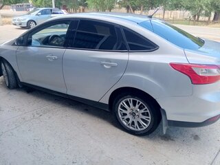 2013 Ford Focus III, серебристый, 745000 рублей, вид 3