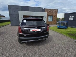 2020 Cadillac XT5 I Рестайлинг, пурпурный, 3150000 рублей, вид 3