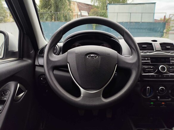 2024 Lada (ВАЗ) Granta I Рестайлинг, серый, 800000 рублей - вид 18