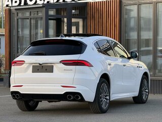 2022 Maserati Grecale GT, белый, 6700000 рублей, вид 4