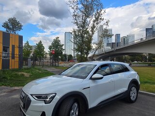 2021 Audi e-tron 55 I, белый, 5200000 рублей, вид 1