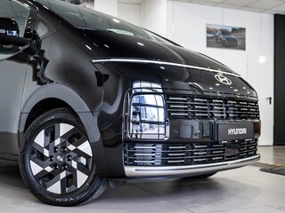 2026 Hyundai Staria I Рестайлинг, чёрный, 7850000 рублей, вид 3