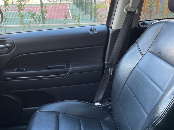 2012 Jeep Compass I Рестайлинг, чёрный, 1250000 рублей - вид 13