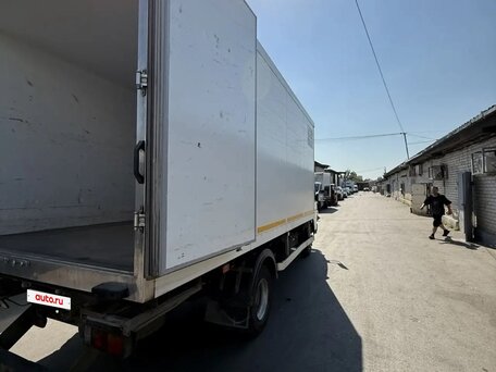 2015 Fuso (Mitsubishi) Canter, белый, 1800000 рублей, вид 5