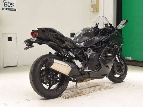 2018 Kawasaki Ninja H2 SX, серый, 1377000 рублей, вид 5