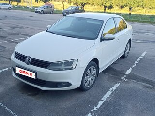2014 Volkswagen Jetta VI, белый, 890000 рублей, вид 2