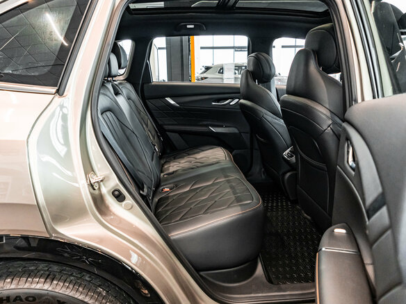 2025 Changan CS75 Plus IV, коричневый, 4339900 рублей - вид 33