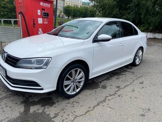 2015 Volkswagen Jetta VI Рестайлинг, белый, 930000 рублей, вид 3
