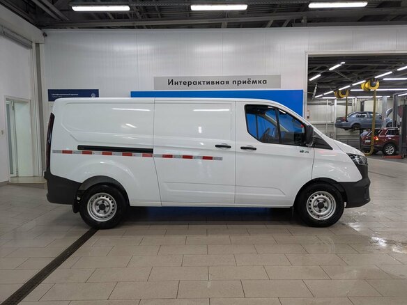 2025 Ford Transit Custom, белый, 5990000 рублей - вид 3