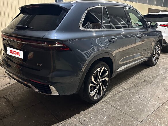 2023 Geely Monjaro (Xingyue L) I, серый, 3400000 рублей - вид 3