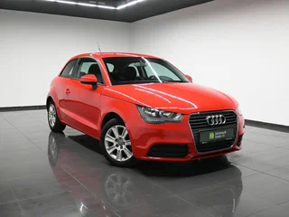 2011 Audi A1 I (8X), красный, 745000 рублей, вид 5