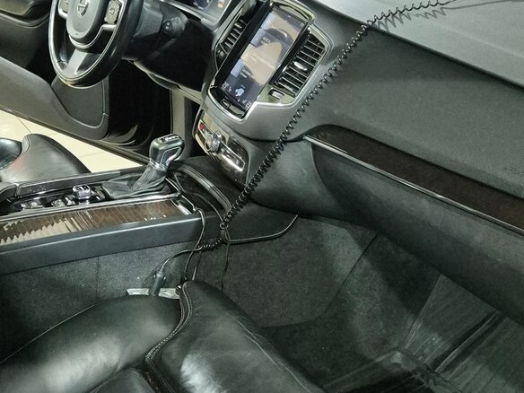 2015 Volvo XC90 II, чёрный, 3100000 рублей - вид 17