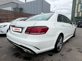 2014 Mercedes-Benz E-Класс 200 IV (W212, S212, C207) Рестайлинг, белый, 2000000 рублей, вид 4