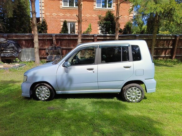 2002 Nissan Cube I Рестайлинг (Z10), голубой, 265000 рублей - вид 8