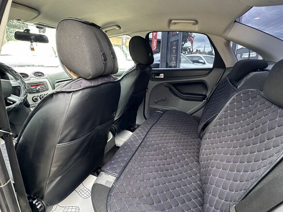 2008 Ford Focus II Рестайлинг, серебристый - вид 19