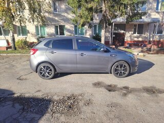 2016 Kia Rio III Рестайлинг, серый, 985000 рублей, вид 4