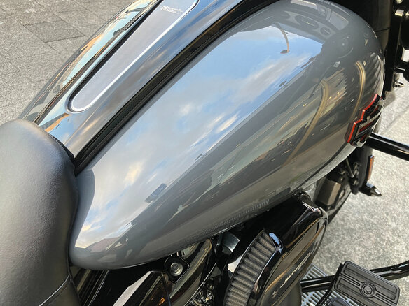 2018 Harley-Davidson Street Glide, серый, 1730000 рублей - вид 14