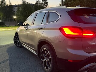 2020 BMW X1 20i xDrive II (F48) Рестайлинг, коричневый, 4250000 рублей, вид 5