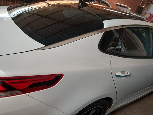 2019 Kia Optima IV Рестайлинг, белый, 2100000 рублей - вид 15