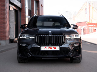 2021 BMW X7 40d I (G07), серый, 6850000 рублей, вид 1