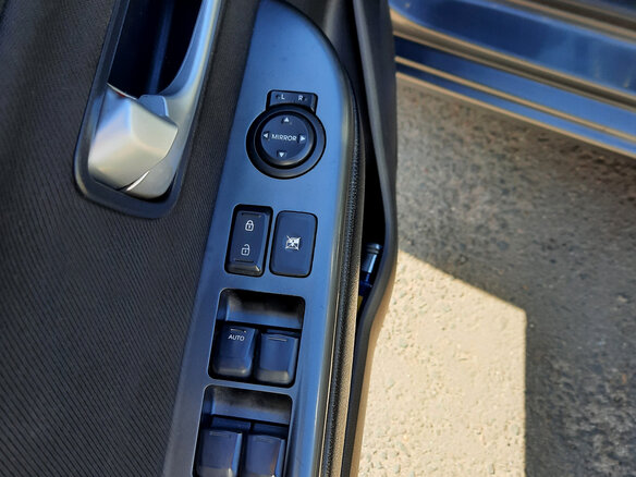 2013 Kia Rio 4-speed III, серый, 850000 рублей - вид 10
