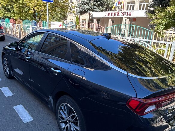 2021 Kia K5 III, синий, 2900000 рублей - вид 8