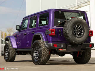 2026 Jeep Wrangler IV (JL) Рестайлинг, фиолетовый, 8990000 рублей, вид 5