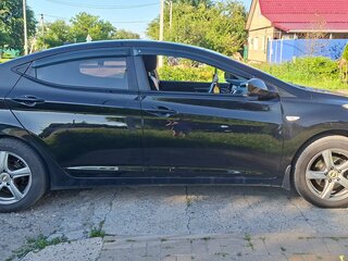 2013 Hyundai Elantra V (MD), чёрный, 835000 рублей, вид 3