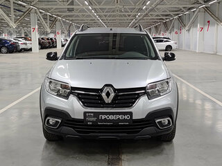 2020 Renault Sandero Stepway II Рестайлинг, серебристый, 1319000 рублей, вид 2