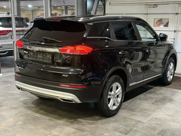 2022 Geely Atlas Pro, чёрный, 1558000 рублей - вид 5