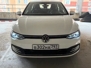 2020 Volkswagen Golf VIII, белый, 2800000 рублей, вид 1