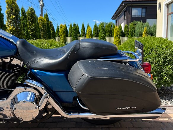 2005 Harley-Davidson Road King, синий, 750000 рублей - вид 2