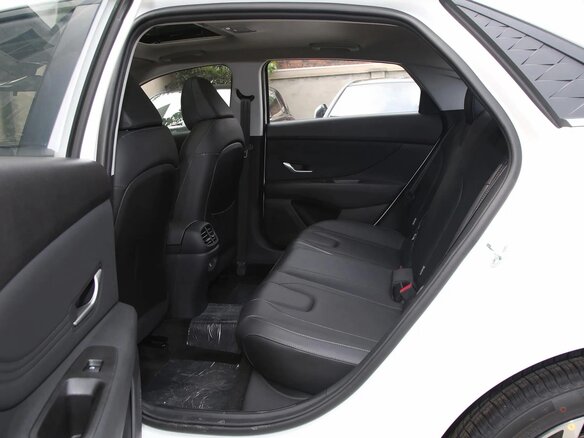 2026 Hyundai Elantra VII (CN7) Рестайлинг, белый, 1930000 рублей - вид 18