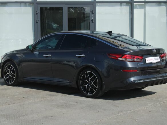 2018 Kia Optima IV Рестайлинг, серый, 1975000 рублей - вид 6
