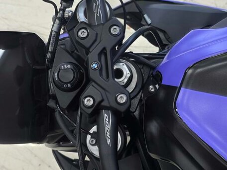 2023 BMW S 1000 R, фиолетовый, 1750000 рублей, вид 4
