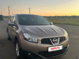 2012 Nissan Qashqai I Рестайлинг, коричневый, 800000 рублей, вид 3