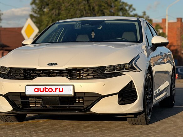 2021 Kia K5 III, белый, 2900000 рублей - вид 27