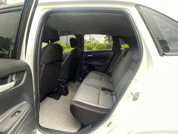 2022 Honda Fit IV, белый - вид 12
