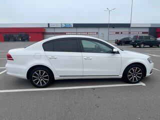 2012 Volkswagen Passat B7, белый, 980000 рублей, вид 4