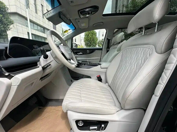 2026 Forthing V9 34.94 kWh, чёрный - вид 14