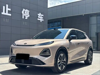 2026 Changan Qiyuan Q05 51.9 kWh II, золотистый, 2411255 рублей, вид 3